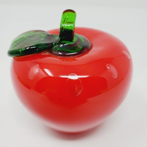 Handblown Apple Paperweight With Green Stem Glass Kitchen Home Decor - Picture 4 of 8